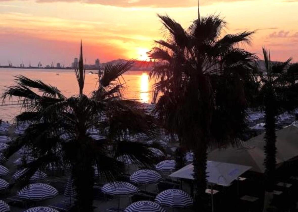 Durres Strand Direkt Am Meer מראה חיצוני תמונה