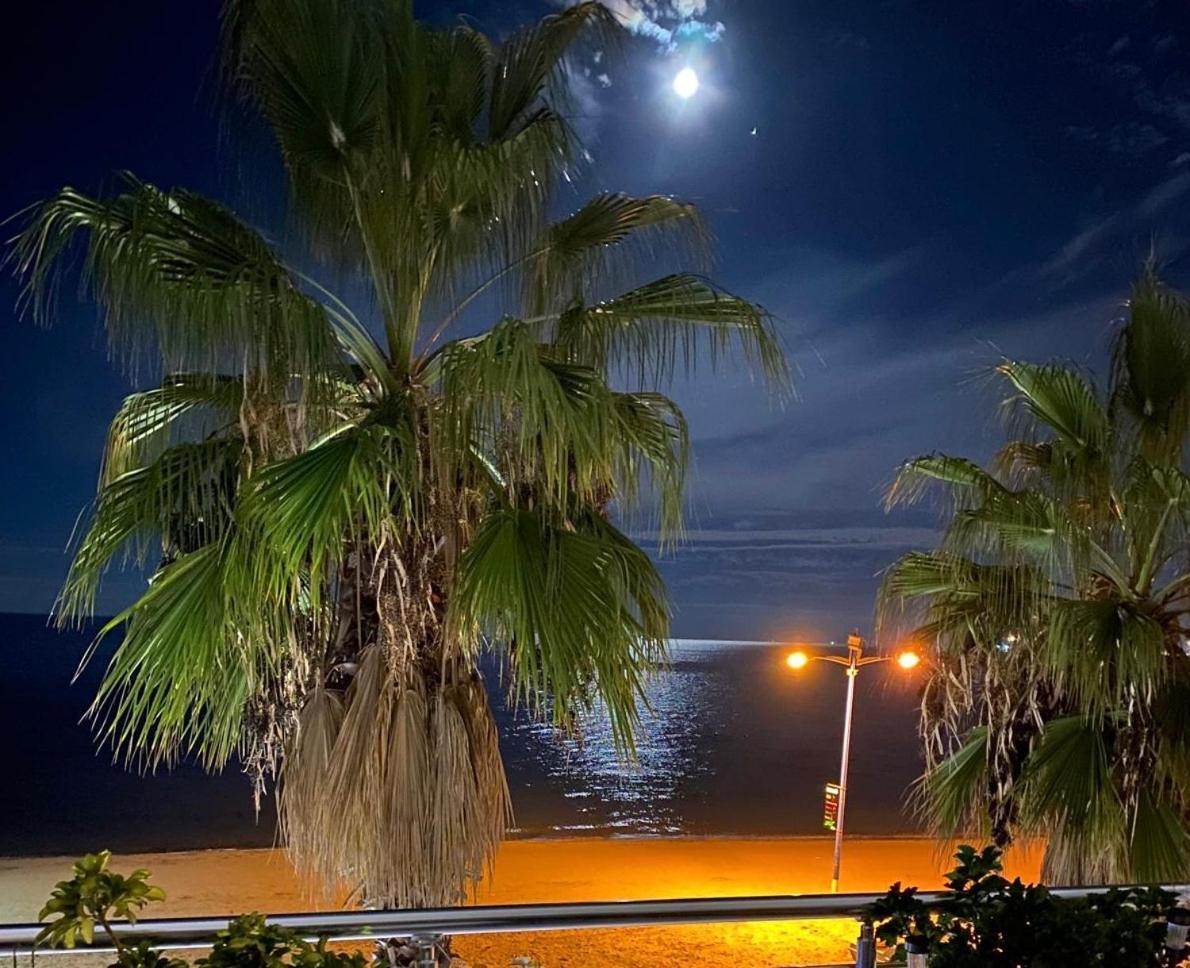 Durres Strand Direkt Am Meer מראה חיצוני תמונה